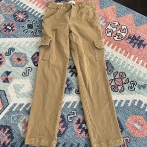 Universal Thread womens Khaki cropped Cargo Pants size 00/24R